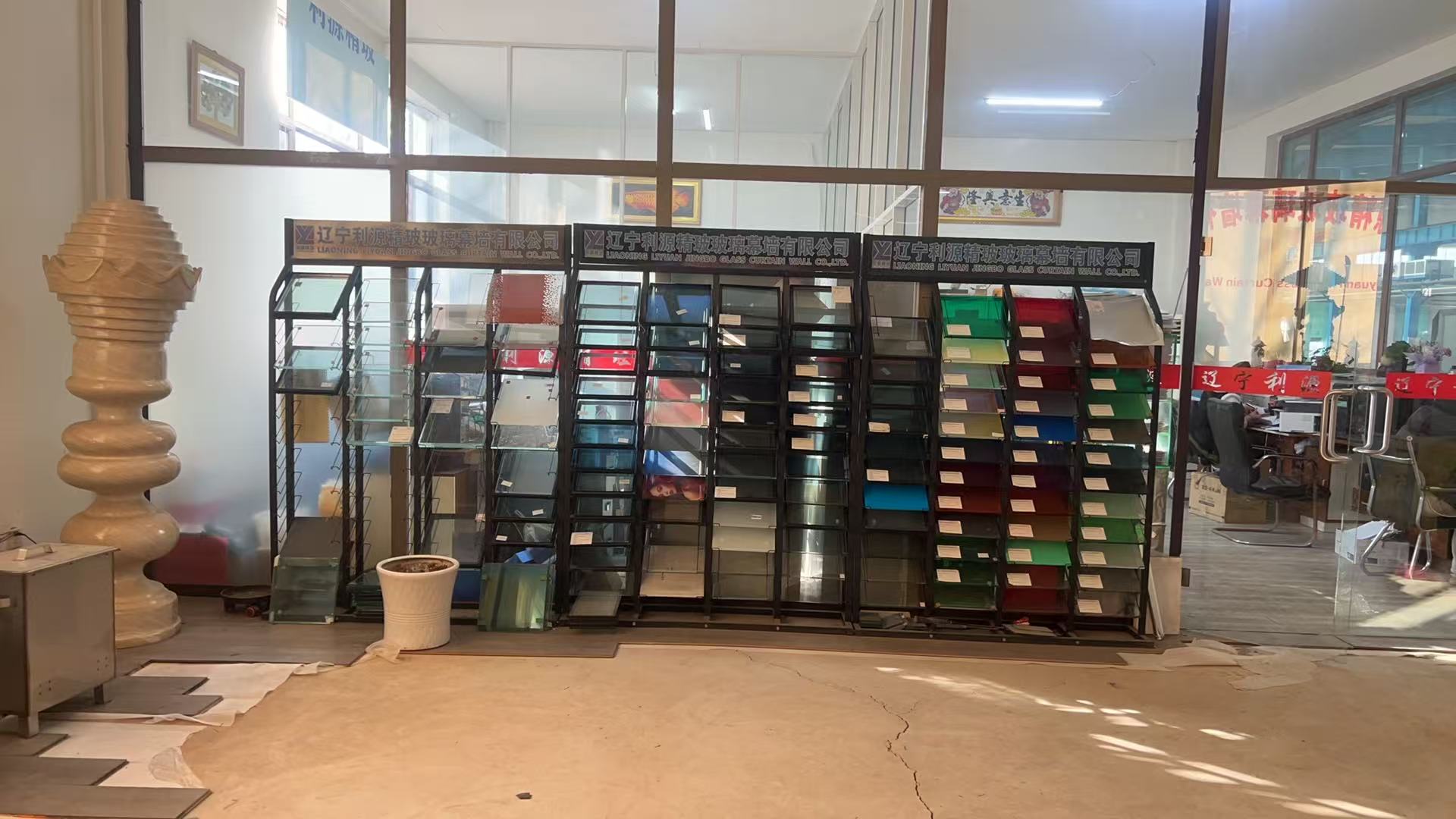 鄂尔多斯市工程玻璃批量采购夹胶玻璃 - 一站式服务